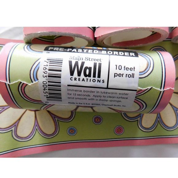 Retro 2005 Wallpaper Border 5 Roll Main St Creations Flowers Ladybugs Mod Floral - Picture 2 of 2